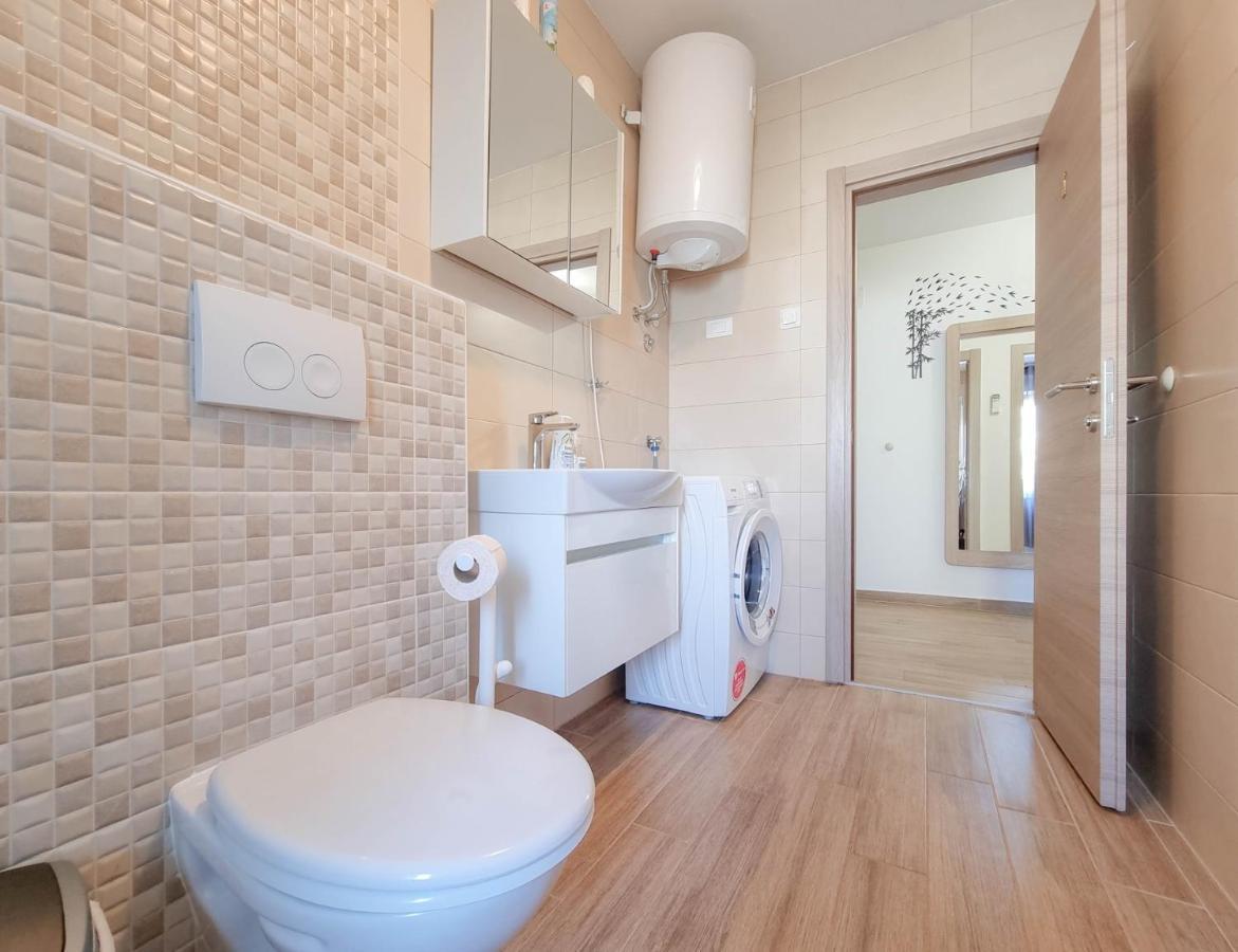 Antonio Apartment Umag Exterior foto