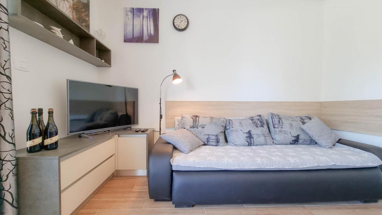 Antonio Apartment Umag Exterior foto