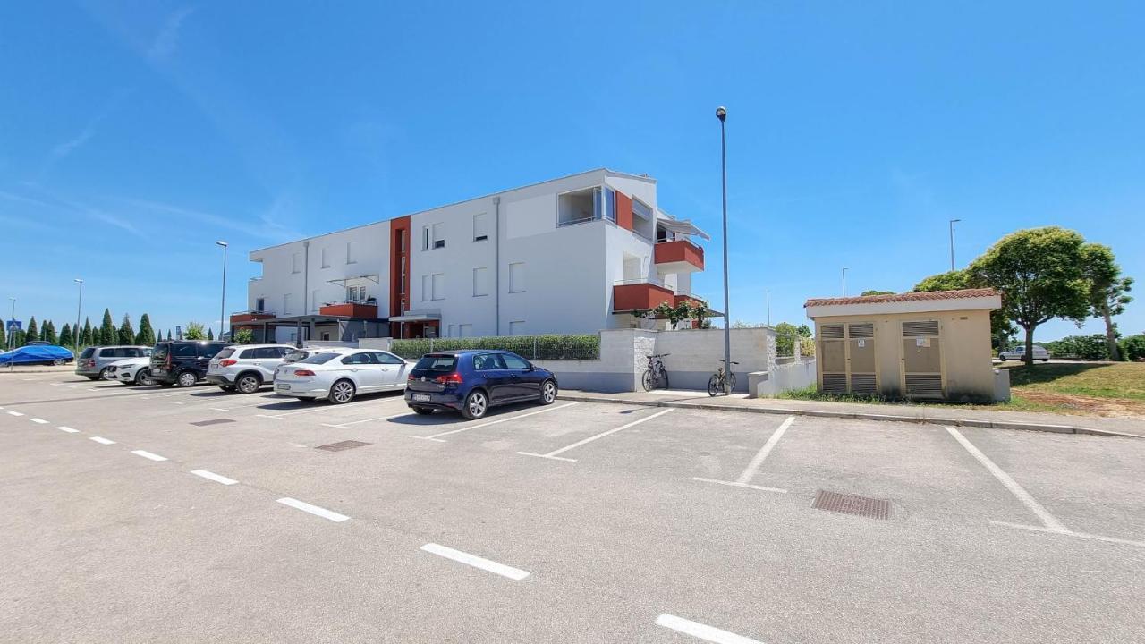 Antonio Apartment Umag Exterior foto