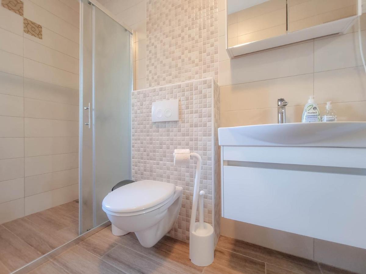 Antonio Apartment Umag Exterior foto